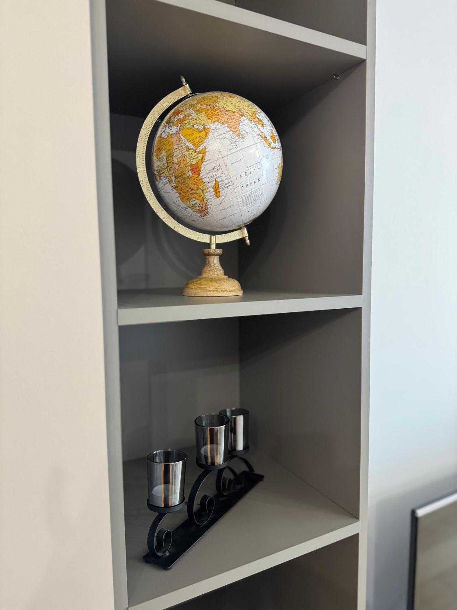 Downtown Charm With Free Parking Spot Apartment Братислава Екстериор снимка