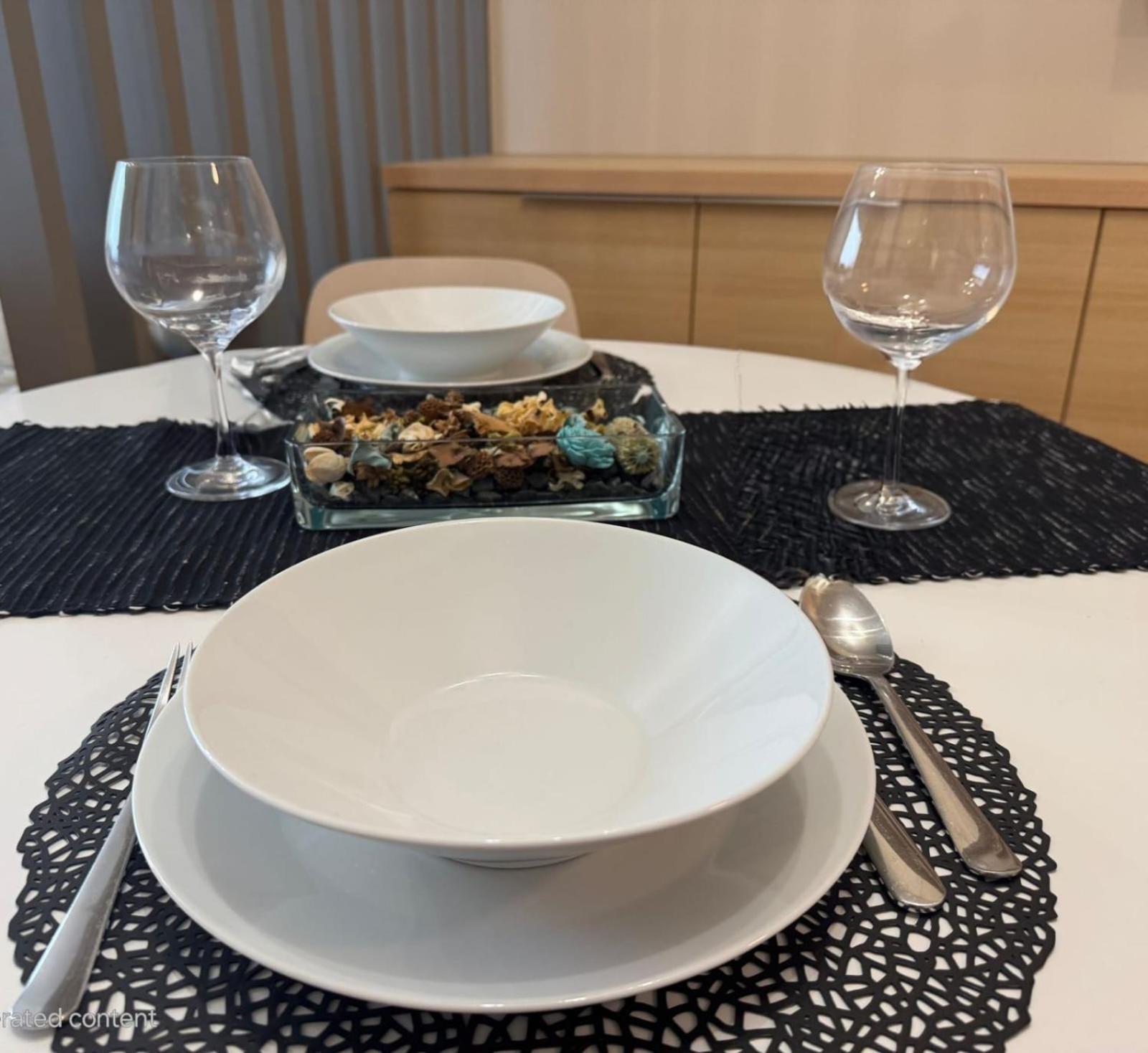 Downtown Charm With Free Parking Spot Apartment Братислава Екстериор снимка